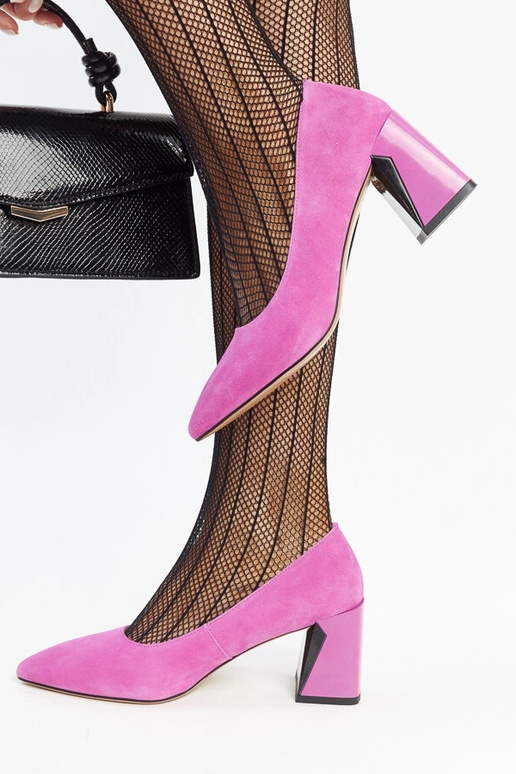 Vinceza tumši rozā ādas pumpas ar papēdi