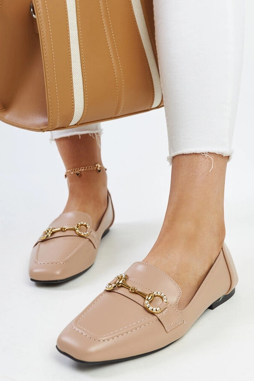 Bēši Areebah sprādzes mokasīni