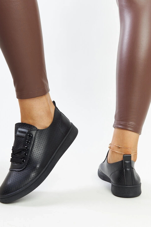 Melnas eko-ādas kedas Yusra