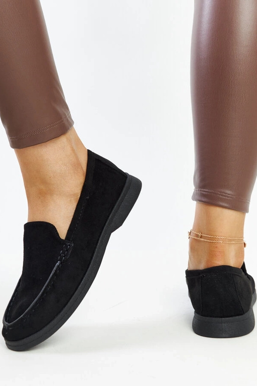 Melnas zamšādas Rumay kurpes