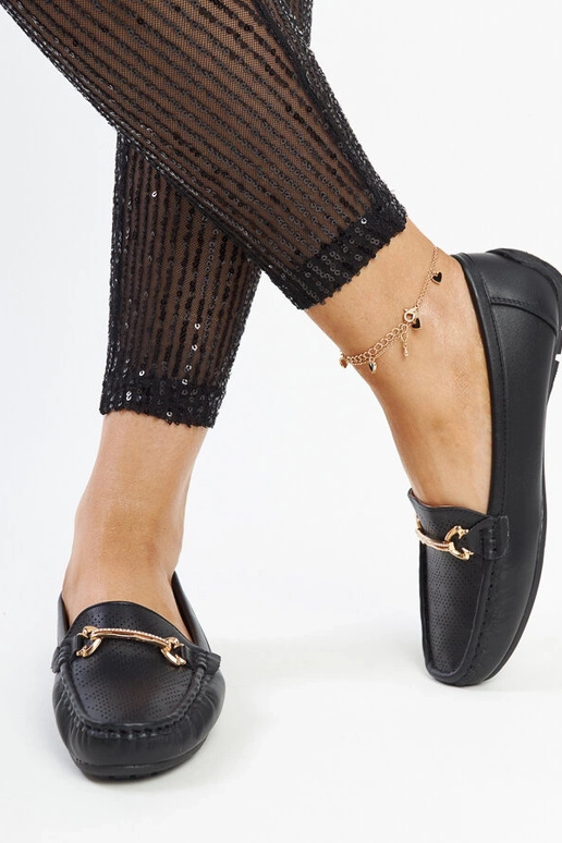 Melni klaipi ar dekoratīvu sprādzi Adila