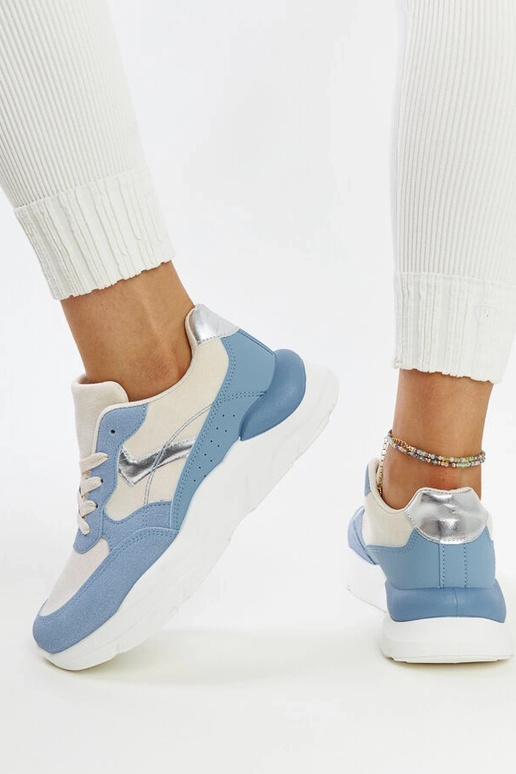 Bežīgi-zili sneakersi uz platformas...