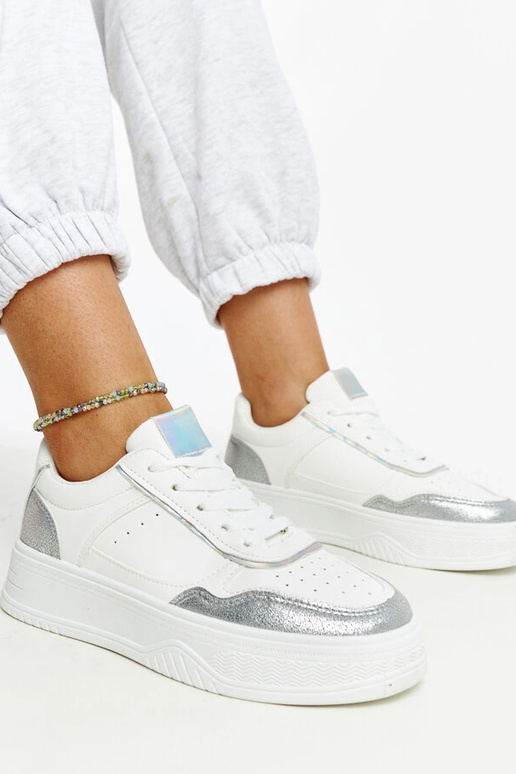 Baltas un sudraba krāsas kedas ar...