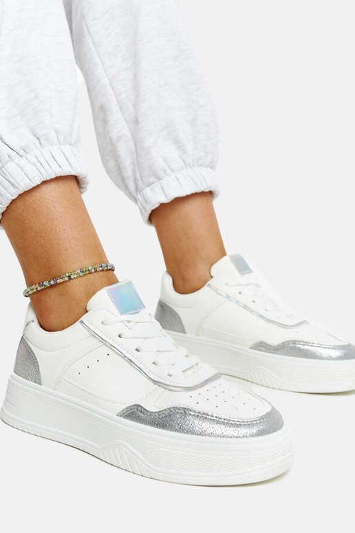 Baltas un sudraba krāsas kedas ar...