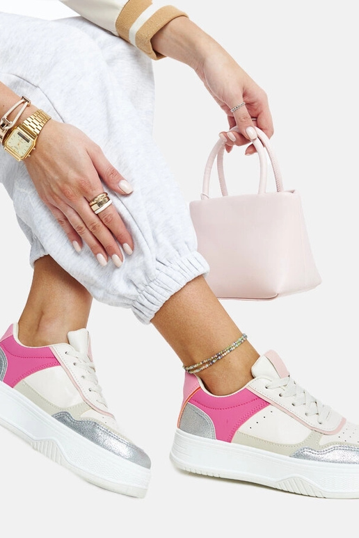 Baltas un rozā kedas ar biezāku zoli...