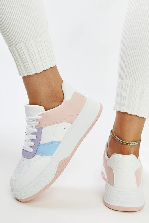 Baltas un rozā kedas ar biezāku zoli...