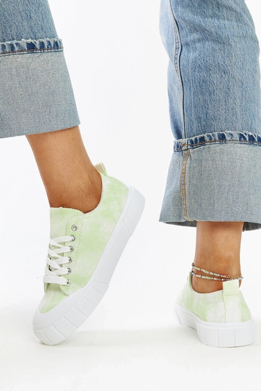 Jerina gaiši zaļas krāsas auduma kedas