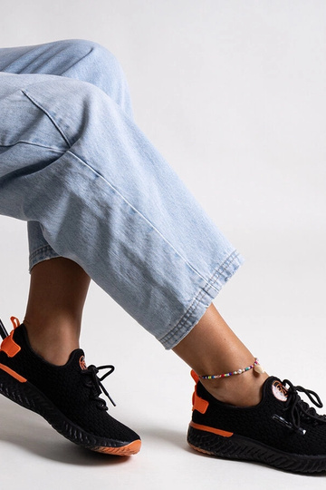 Melnas auduma kedas sievietēm CROSS JEANS 2