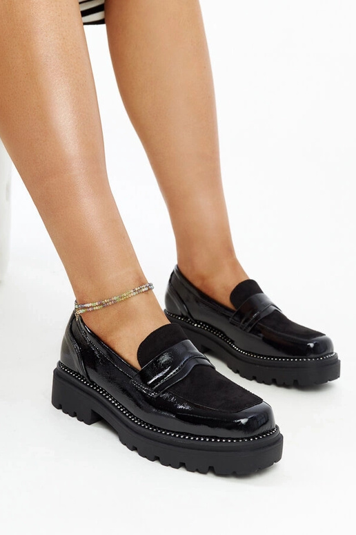 Melnas lakādas kurpes ar Ķirsi...