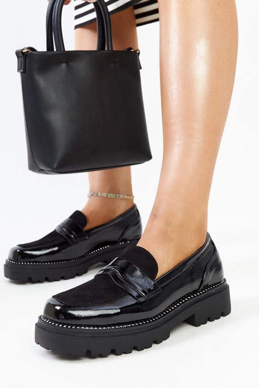 Melnas lakādas kurpes ar Ķirsi...