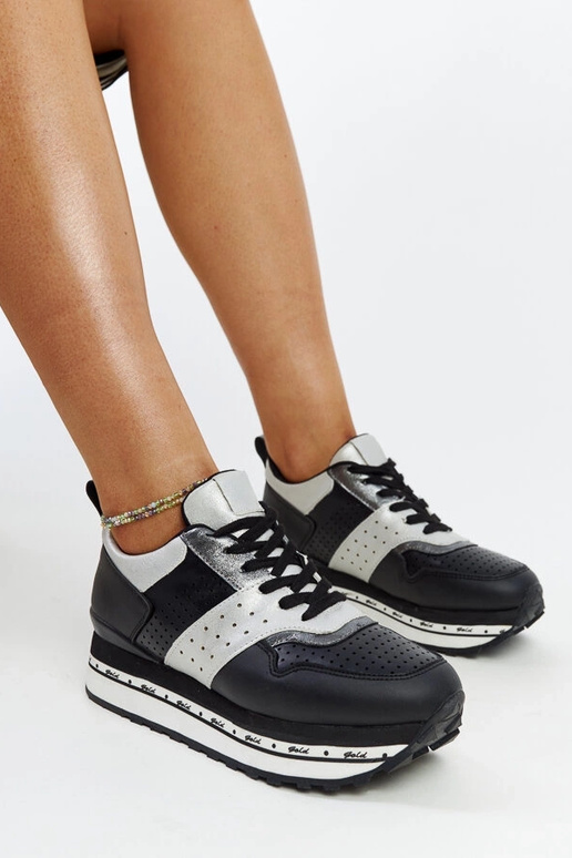 Melnas kedas ar augstu zoli Askalua