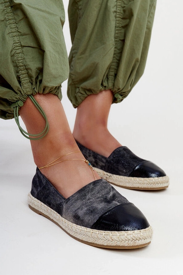 Melnas spīdīgas Suranas espadrilas