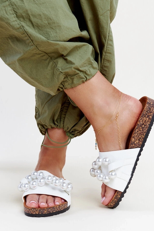 Baltas flip-flops ar korķa zoli ar...