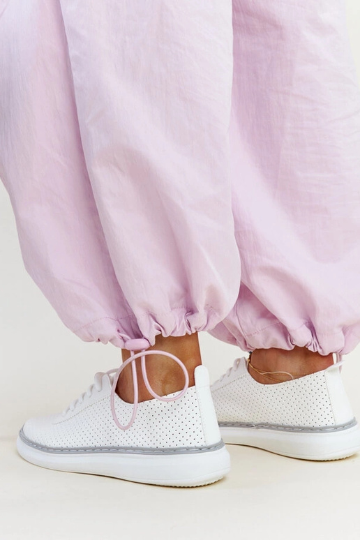 Baltas un pelēkas ažūra kedas Biserka