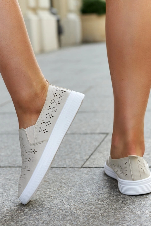 Bēšas Hilal Slip-On kedas