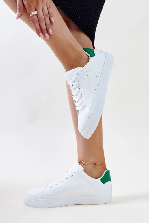 Akila baltas un zaļas kedas