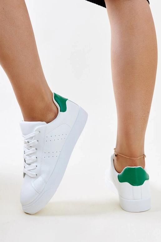 Akila baltas un zaļas kedas