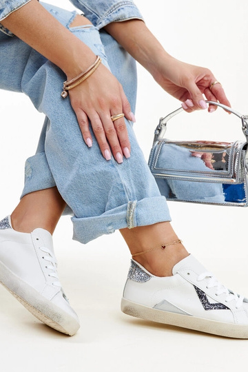 Baltas sporta apavi ar...