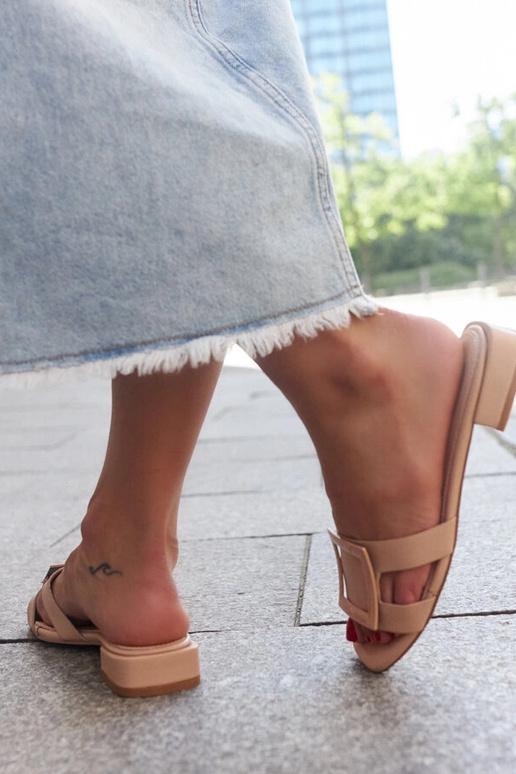 Bēšas flip-flops ar ādas iekšzoli Wilia