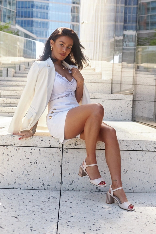 Abadia ādas papēžu sandales