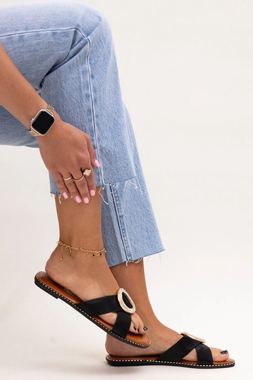 Melnas flip-flops, kas... 2