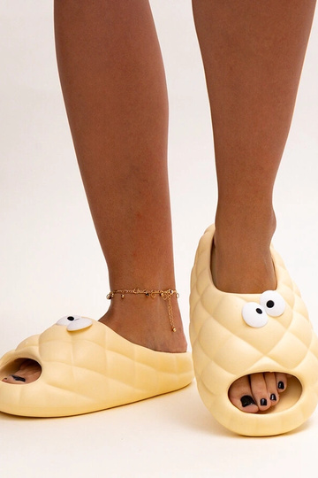 Bēšas putuplasta flip-flops ar Gorges acīm