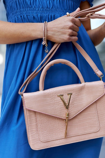 Barsa krokodila raksta...