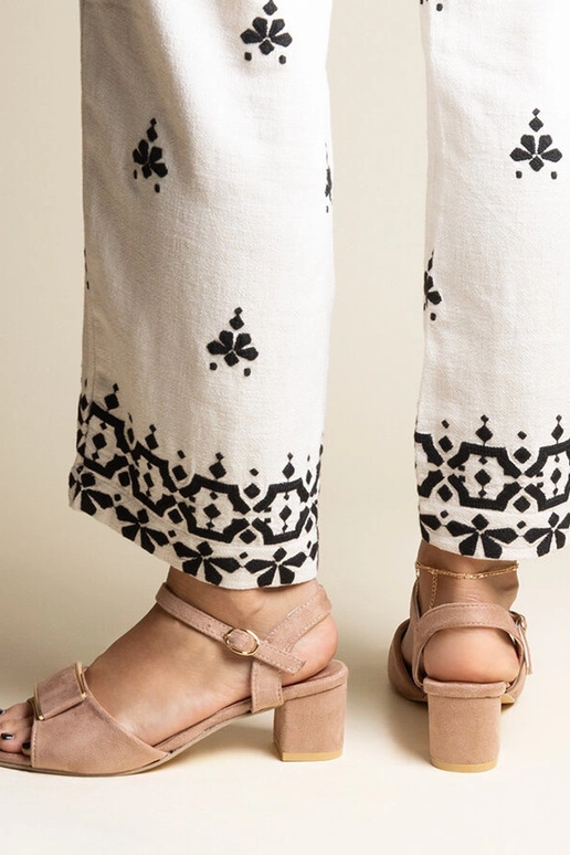 Tumši bēšas zempapēžu sandales Frederica