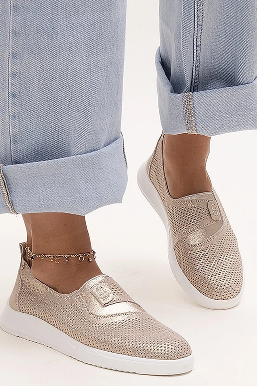 Ethels zelta perforētas ādas kedas