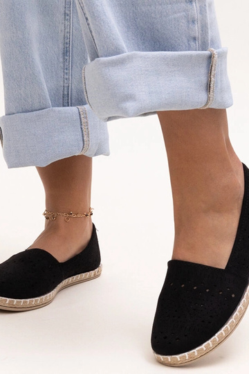 Melni caurumi espadrilles Augusta