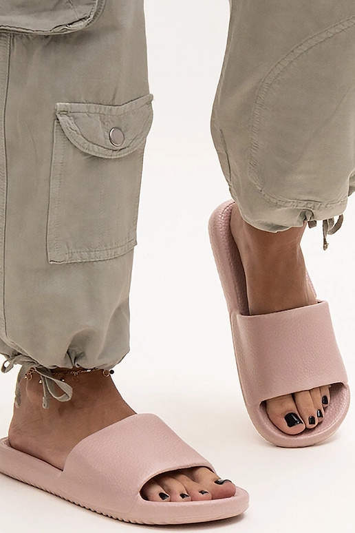 Rozā Primula putu čības