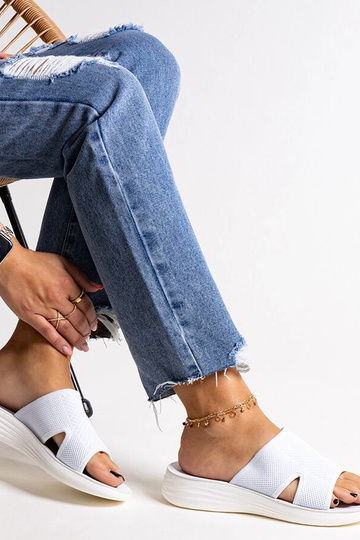 Linah baltas platformas flip-flops 2