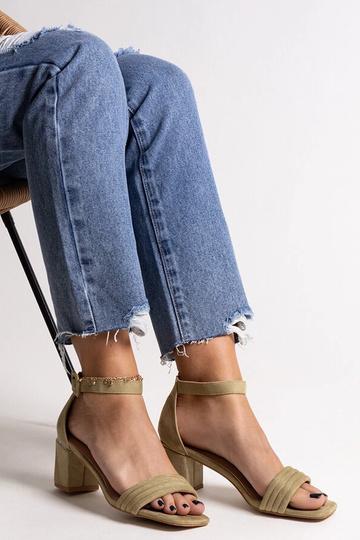 Zaļas Johara zempapēžu... 2