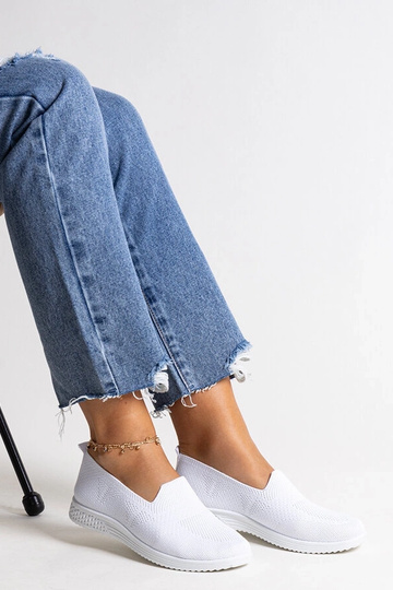 Abadly White Slip-On kedas 2