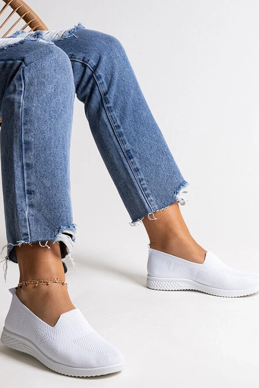 Abadly White Slip-On kedas
