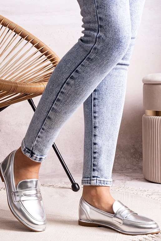 Sudraba metāla mokasīni Palinka