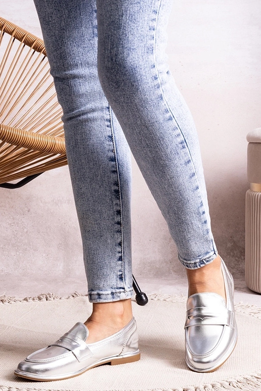 Sudraba metāla mokasīni Palinka