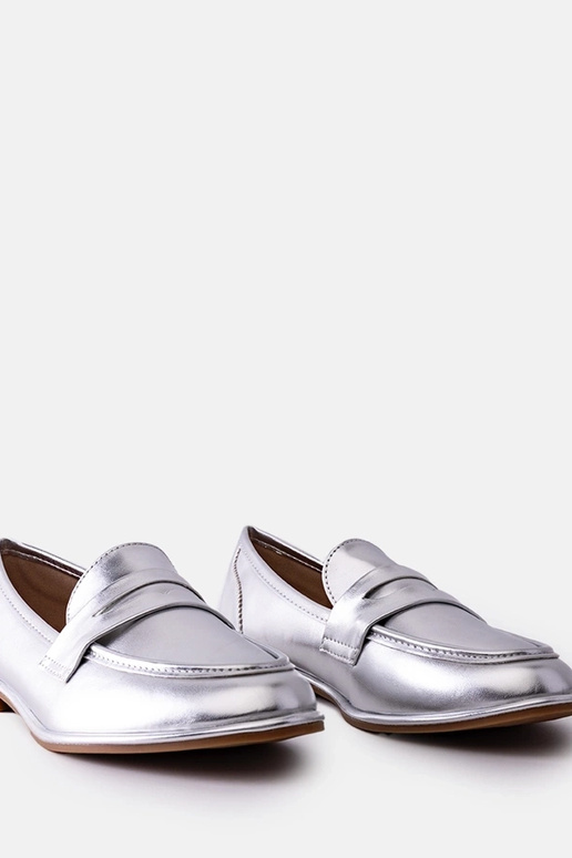 Sudraba metāla mokasīni Palinka