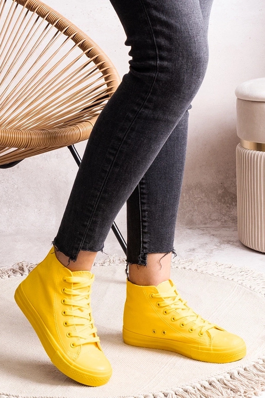 Rafife dzeltenas čības ar augstu...