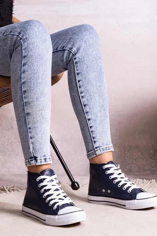 Tumszilni augsti sporta apavi no...