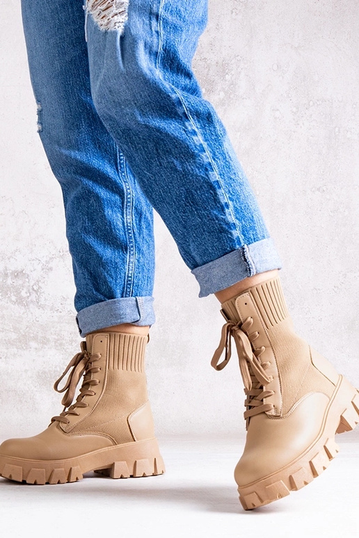 Bēši puszābaki ar elastīgu kātu Zogba