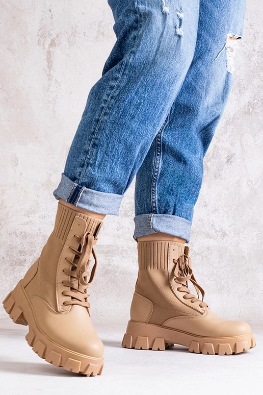 Bēši puszābaki ar elastīgu kātu Zogba