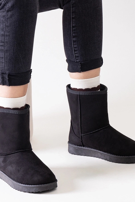 Melni izolēti klasiski Libero sniega...