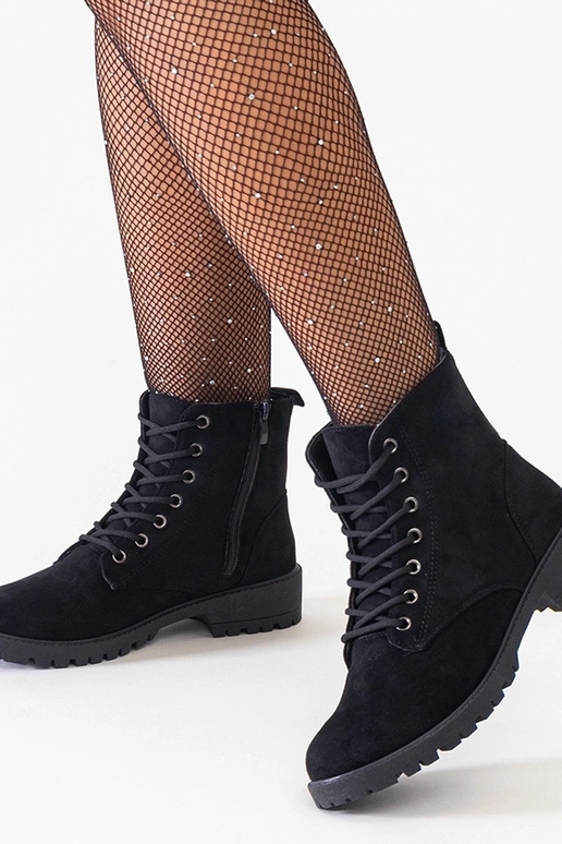 Melni mākslīgās zamšas darba apavi uz...