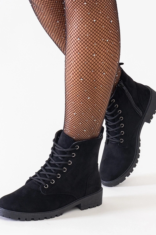 Melni mākslīgās zamšas darba apavi uz...