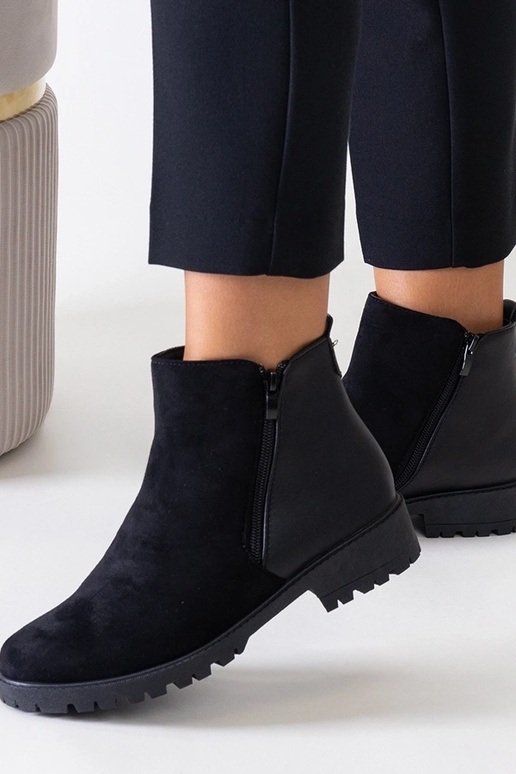 Melnās mākslīgās zamšas platformas...