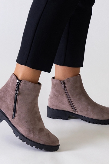 Brūni puszābaki ar metāla...