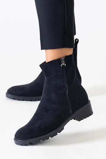 Melnās augstas platformas... 2