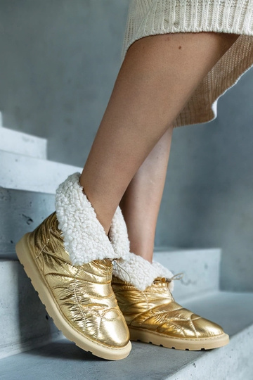 Zelta siltas sniega kurpes... 2