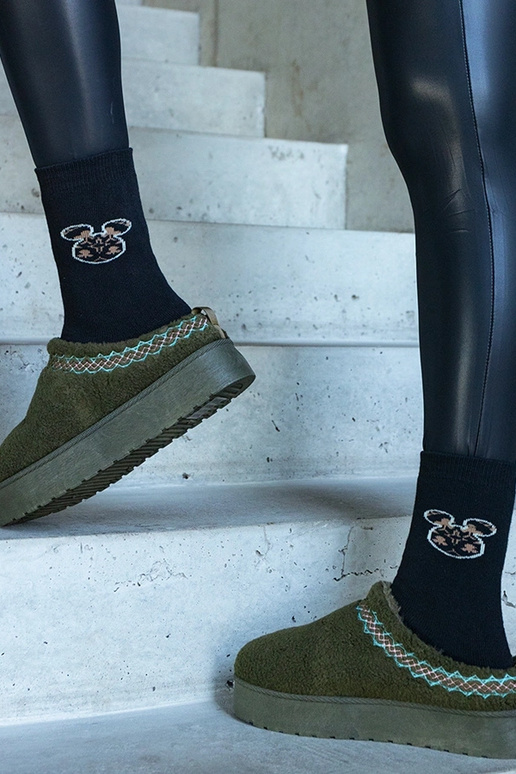 Zaļi zemas platformas sniega zābaki...